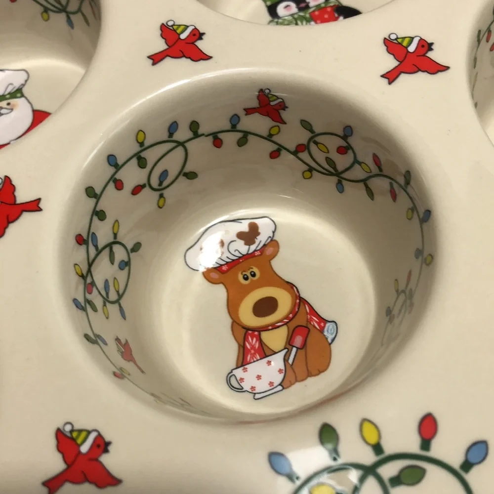 Temptations By Tara Christmas Tree Shaped Cupcake Muffin Baking Pan NWT